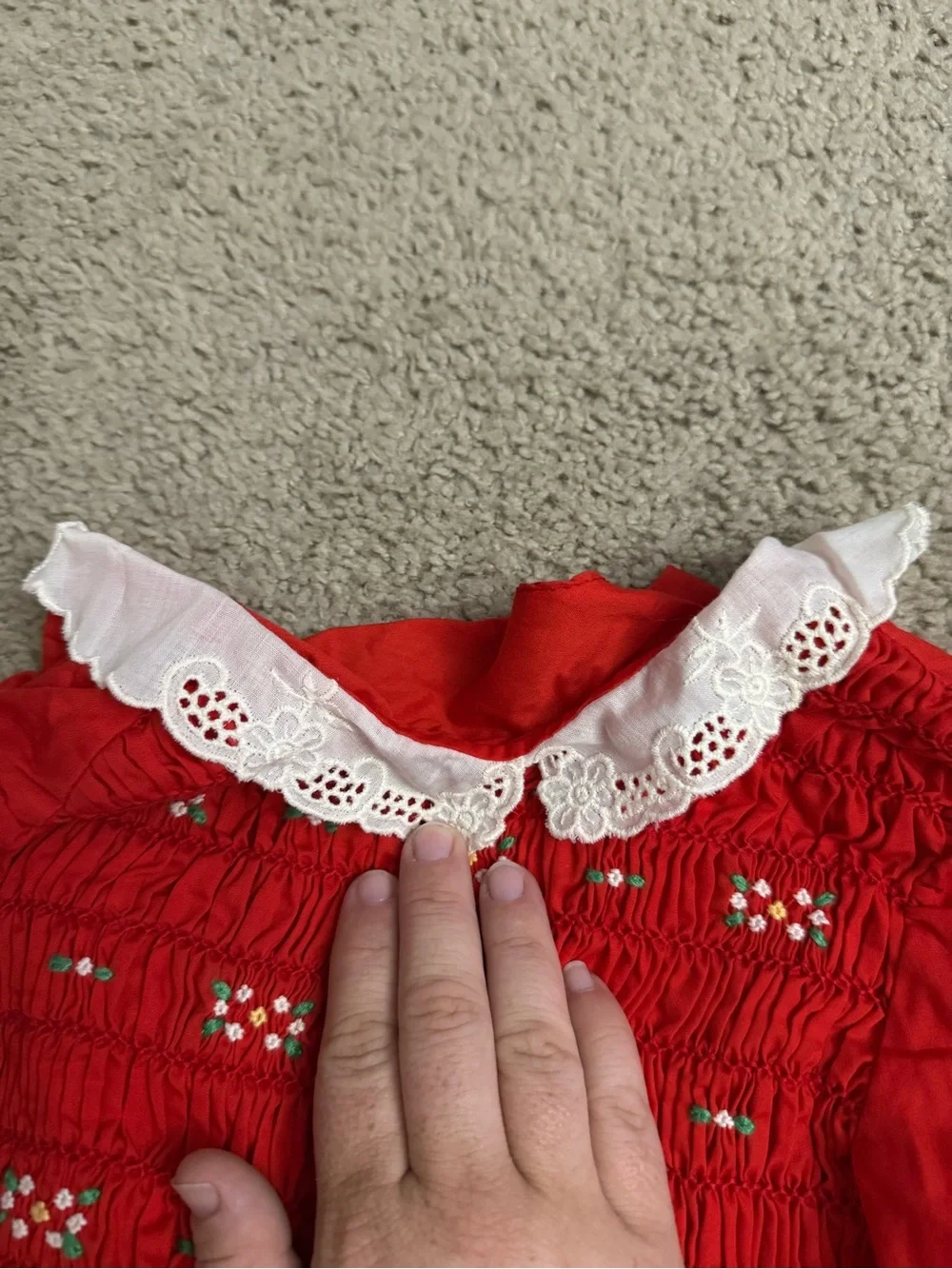 VTG Polly Flinders Red Smocked Dress Embroidery Toddler Size 6 Christmas USA